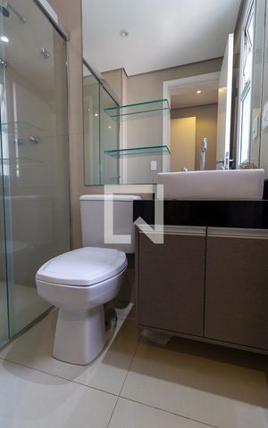 Apartamento à venda com 161m², 3 quartos e 4 vagas Apartamento à venda com 161m², 3 quartos e 4 vagasBanheiro da Suíte 3