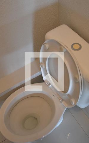 Apartamento para alugar com 104m², 2 quartos e 2 vagasLavabo