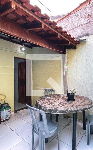 Casa à venda com 110m², 3 quartos e 2 vagasQuintal