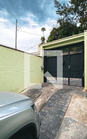 Casa à venda com 110m², 3 quartos e 2 vagasQuintal