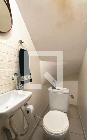 Casa à venda com 110m², 3 quartos e 2 vagasLavabo
