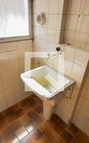 Apartamento à venda com 30m², 1 quarto e 1 vaga Apartamento à venda com 30m², 1 quarto e 1 vagaÁrea de Serviço