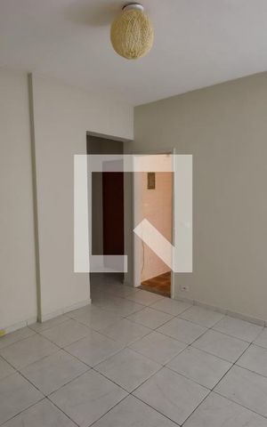 Apartamento à venda com 30m², 1 quarto e 1 vaga Apartamento à venda com 30m², 1 quarto e 1 vagaSala