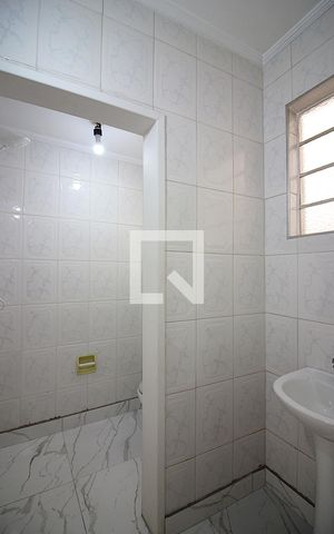 Apartamento à venda com 43m², 2 quartos e sem vagaBanheiro Social