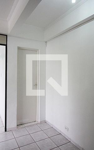 Apartamento à venda com 43m², 2 quartos e sem vagaSala