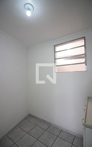Apartamento à venda com 43m², 2 quartos e sem vagaCozinha e Área de Serviço