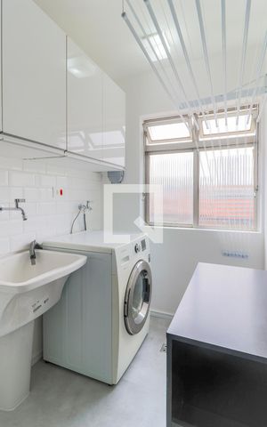 Apartamento para alugar com 42m², 1 quarto e 1 vaga Apartamento para alugar com 42m², 1 quarto e 1 vagaÁrea de Serviço