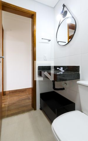 Apartamento para alugar com 30m², 1 quarto e 1 vaga Apartamento para alugar com 30m², 1 quarto e 1 vagaBanheiro