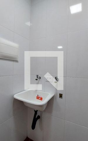 Studio para alugar com 30m², 1 quarto e sem vaga Studio para alugar com 30m², 1 quarto e sem vagaÁrea de Serviço