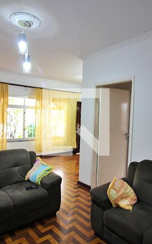 Casa à venda com 0m², 3 quartos e 2 vagasSala