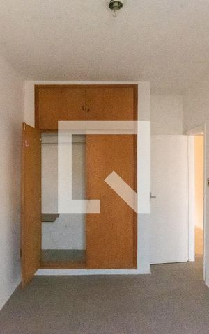 Casa à venda com 100m², 2 quartos e 2 vagas Casa à venda com 100m², 2 quartos e 2 vagasQuarto 1 - Armários