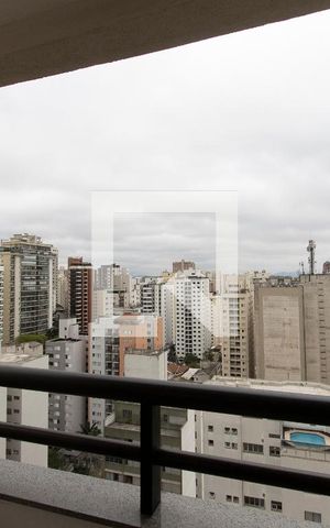 Apartamento à venda com 218m², 3 quartos e 4 vagas Apartamento à venda com 218m², 3 quartos e 4 vagasVaranda Quarto 1
