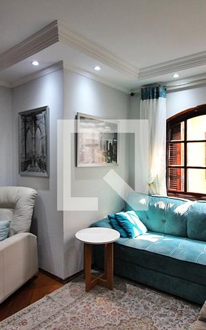 Casa à venda com 297m², 4 quartos e 5 vagasSala de TV