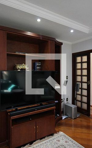 Casa à venda com 297m², 4 quartos e 5 vagasSala de TV