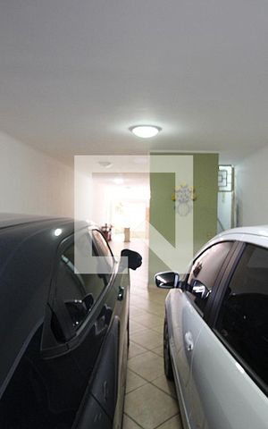 Casa à venda com 297m², 4 quartos e 5 vagasGaragem