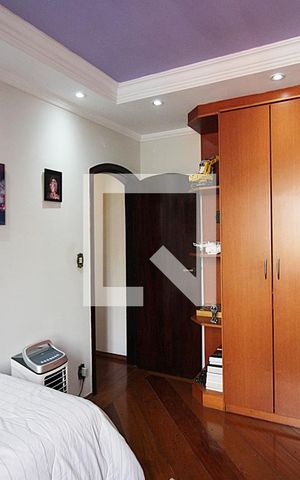 Casa à venda com 297m², 4 quartos e 5 vagasQuarto 3