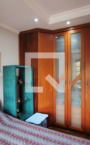 Casa à venda com 297m², 4 quartos e 5 vagasQuarto 1 - Suíte