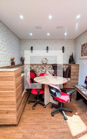 Casa à venda com 150m², 2 quartos e 1 vaga Casa à venda com 150m², 2 quartos e 1 vagaEspaço Gourmet