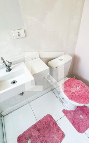 Casa à venda com 150m², 2 quartos e 1 vaga Casa à venda com 150m², 2 quartos e 1 vagaBanheiro da Suíte 1