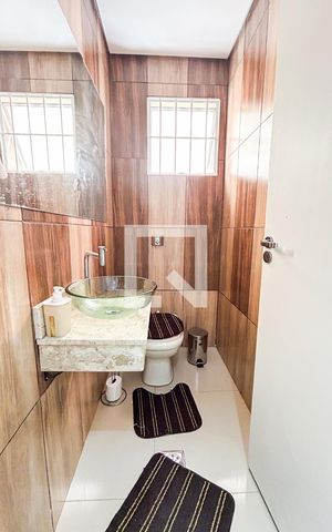 Casa à venda com 150m², 2 quartos e 1 vaga Casa à venda com 150m², 2 quartos e 1 vagaLavabo