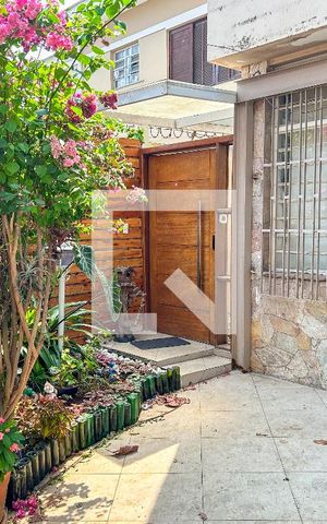 Casa à venda com 150m², 2 quartos e 1 vaga Casa à venda com 150m², 2 quartos e 1 vagaGaragem/ Jardim