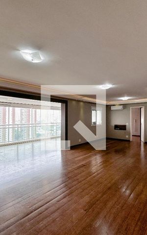 Apartamento para alugar com 138m², 2 quartos e 2 vagasSala