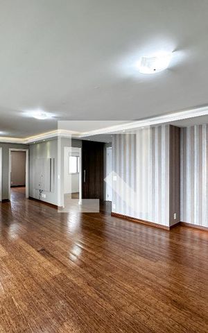 Apartamento para alugar com 138m², 2 quartos e 2 vagasSala