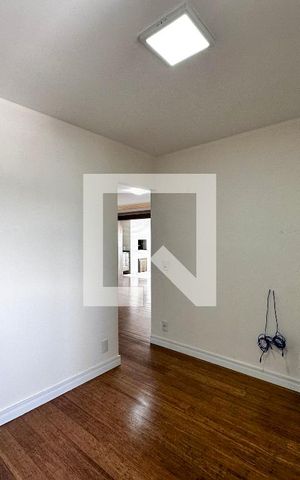 Apartamento para alugar com 138m², 2 quartos e 2 vagasEscritório
