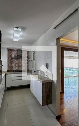 Apartamento para alugar com 138m², 2 quartos e 2 vagasCozinha
