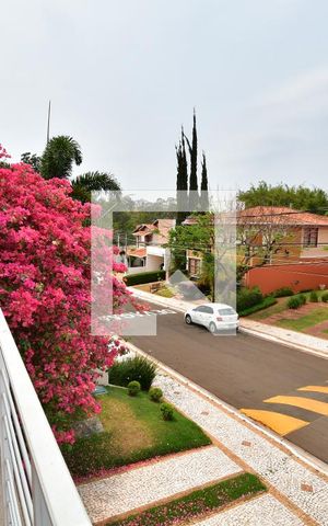 Casa de condomínio à venda com 253m², 4 quartos e 4 vagasQuarto 1 - Suíte Vista