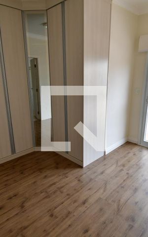 Casa de condomínio à venda com 253m², 4 quartos e 4 vagasQuarto 2 - Suíte