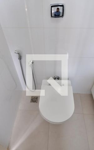 Casa de condomínio à venda com 253m², 4 quartos e 4 vagasBanheiro 4