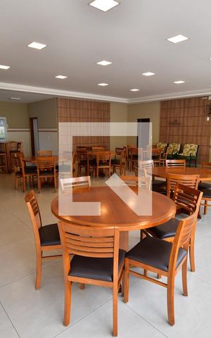 Casa de condomínio à venda com 253m², 4 quartos e 4 vagasÁrea comum - Salão de festas