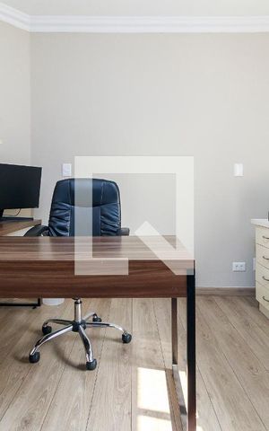 Apartamento à venda com 218m², 4 quartos e 3 vagas Apartamento à venda com 218m², 4 quartos e 3 vagasSuíte 2