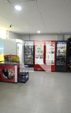 Apartamento à venda com 118m², 3 quartos e 1 vagaÁrea comum - Minimercado