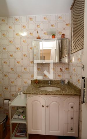 Apartamento à venda com 118m², 3 quartos e 1 vagaBanheiro