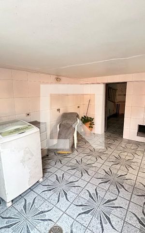 Casa à venda com 250m², 3 quartos e 4 vagas Casa à venda com 250m², 3 quartos e 4 vagasLavanderia