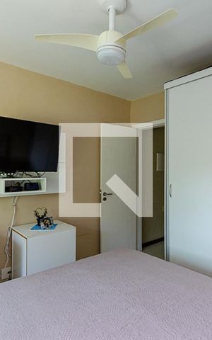 Casa de condomínio à venda com 370m², 5 quartos e 3 vagas Casa de condomínio à venda com 370m², 5 quartos e 3 vagasQuarto 2