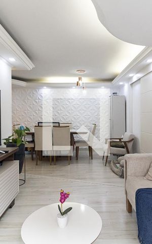 Apartamento à venda com 63m², 2 quartos e 1 vaga Apartamento à venda com 63m², 2 quartos e 1 vagaSala