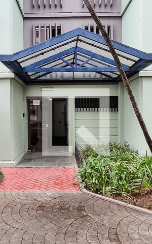 Apartamento à venda com 63m², 2 quartos e 1 vaga Apartamento à venda com 63m², 2 quartos e 1 vagaEntrada