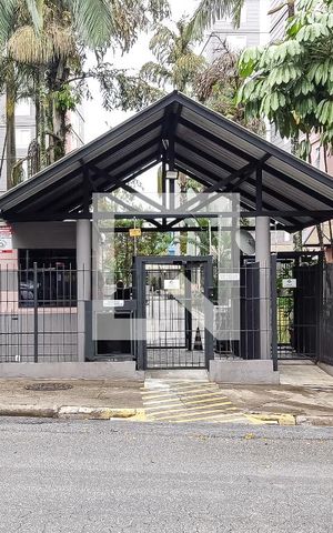 Apartamento à venda com 63m², 2 quartos e 1 vaga Apartamento à venda com 63m², 2 quartos e 1 vagaFachada