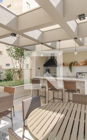 Apartamento à venda com 42m², 1 quarto e 1 vaga Apartamento à venda com 42m², 1 quarto e 1 vagaÁrea comum - Churrasqueira