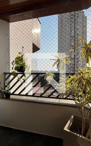Apartamento à venda com 100m², 3 quartos e 2 vagas Apartamento à venda com 100m², 3 quartos e 2 vagasVaranda
