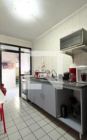 Apartamento à venda com 100m², 3 quartos e 2 vagas Apartamento à venda com 100m², 3 quartos e 2 vagasCozinha