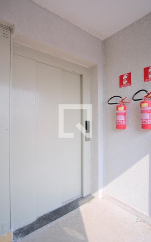 Apartamento para alugar com 40m², 2 quartos e sem vagaÁrea externa 