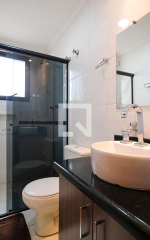 Apartamento para alugar com 94m², 2 quartos e 2 vagasBanheiro