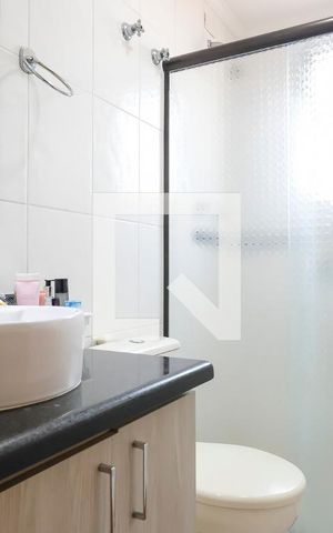 Apartamento para alugar com 94m², 2 quartos e 2 vagasBanheiro da suíte