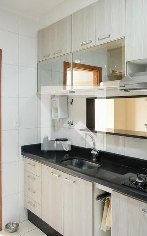 Apartamento para alugar com 94m², 2 quartos e 2 vagasCozinha