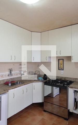 Casa à venda com 1000m², 5 quartos e 10 vagasCozinha