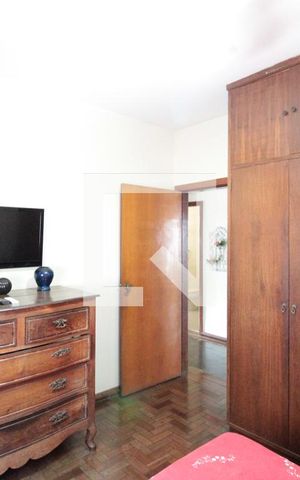 Casa à venda com 1000m², 5 quartos e 10 vagasQuarto 2